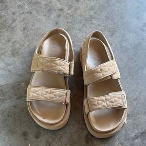 Mango Tan Quilted Strap Sandals